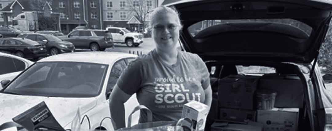 Tory delivering hundreds of Summer Boredom kit items to Nexus-Kindred Family Healing.