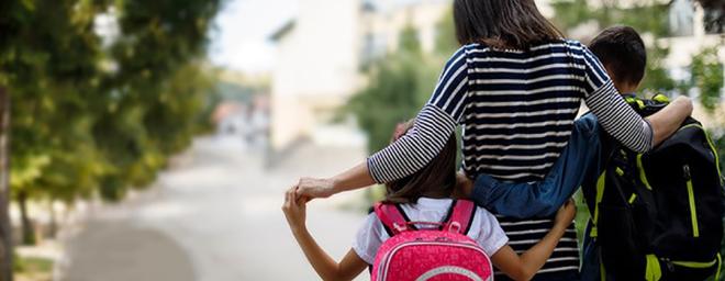 mother_with_children