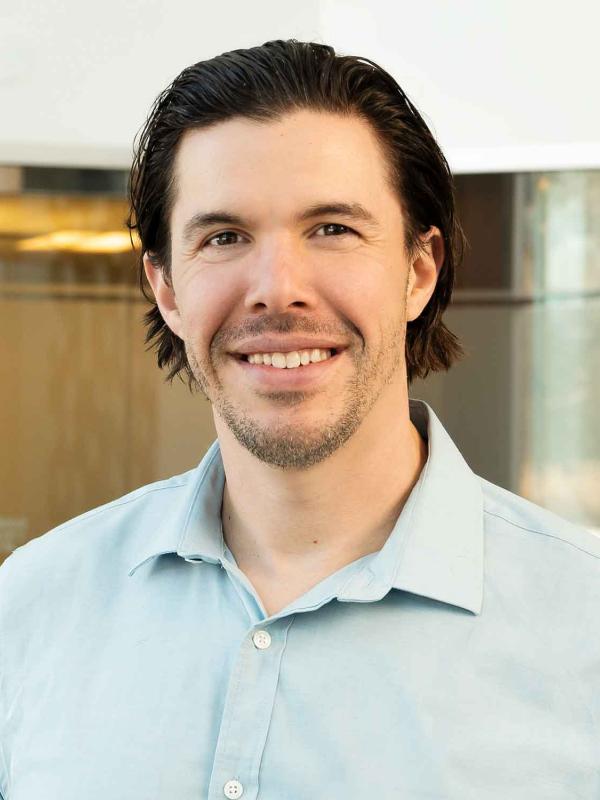Carter Sample headshot