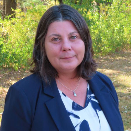 Rochelle Shultz headshot