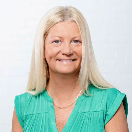 Shannon Amundson headshot
