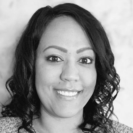Toni Miller headshot